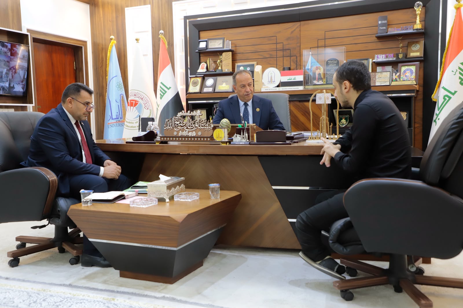 صورة من مقابلات السيد رئيس الجامعة